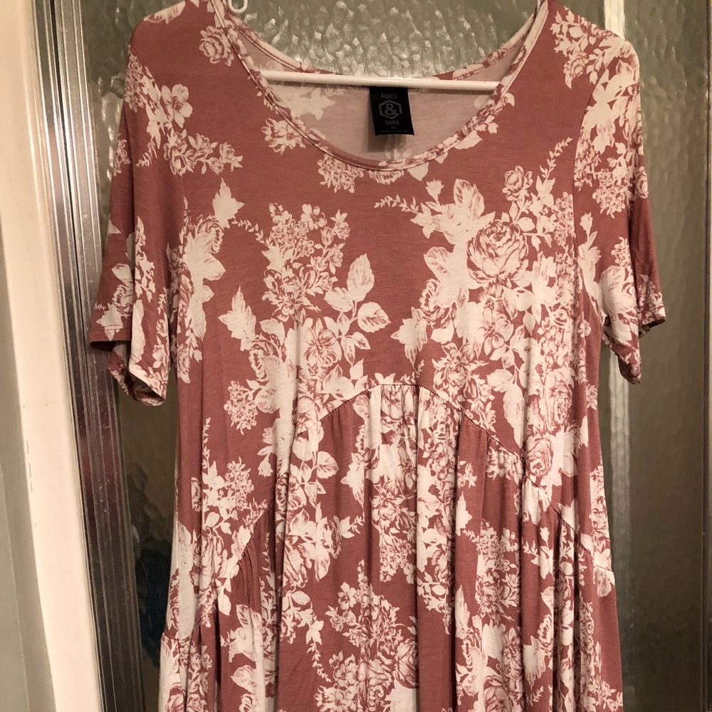 Agnes & Dora Muse top